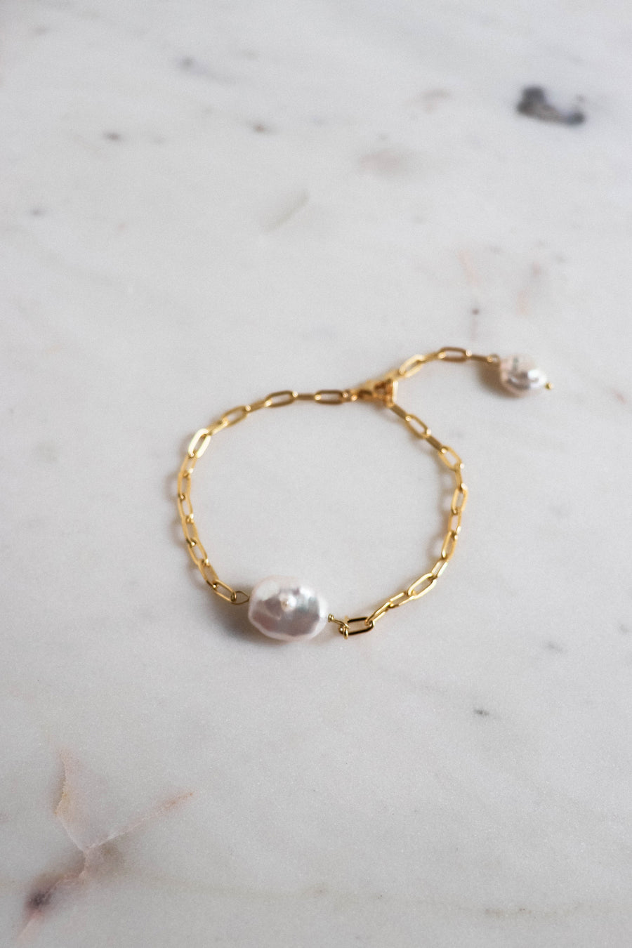 DOMORI BAROQUE  PEARL BRACELET